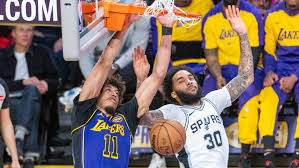 在现代足球 在现代足球